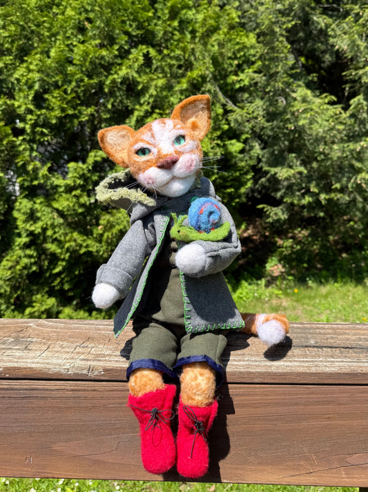 Needle felted forest cat